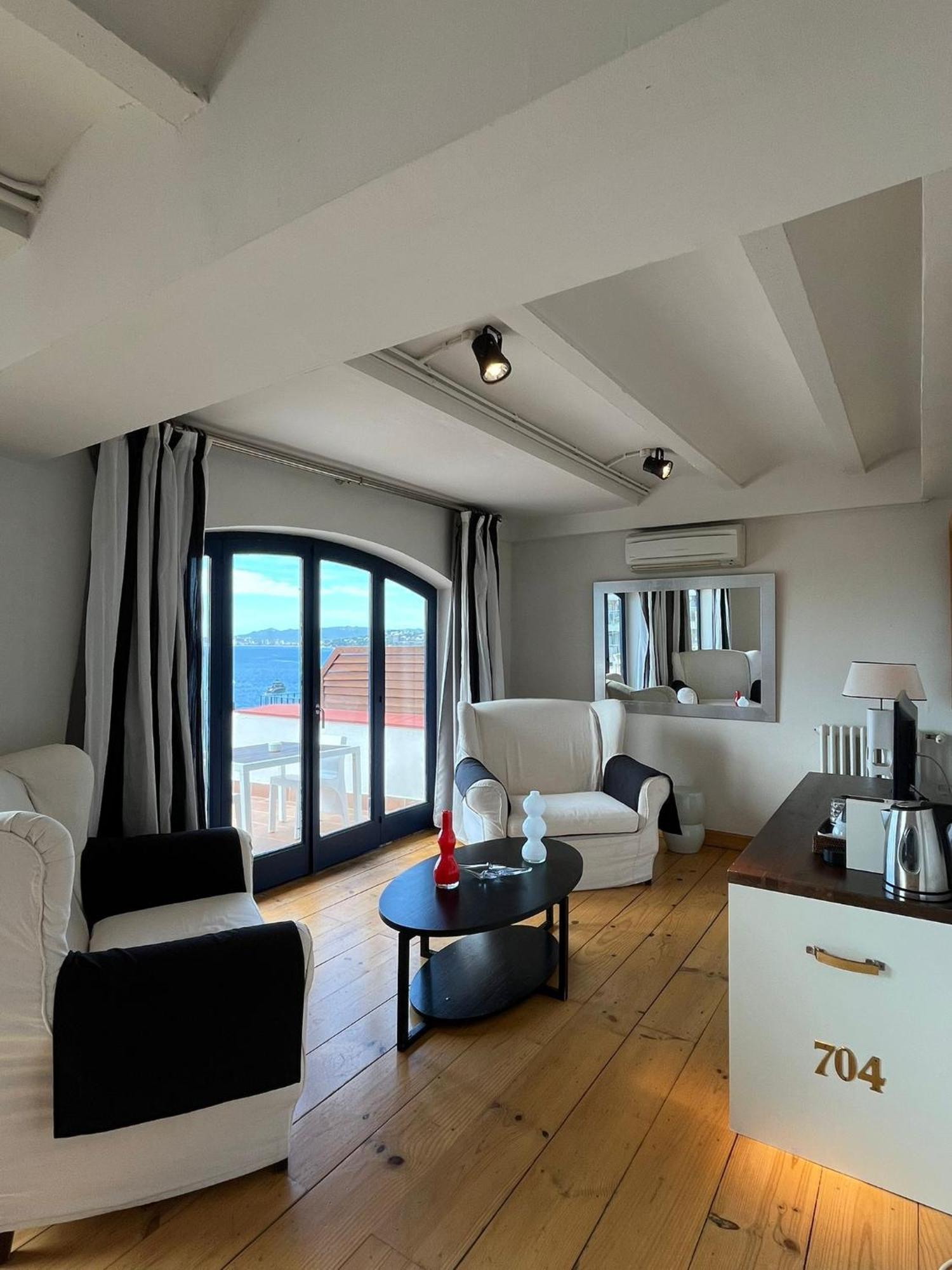 Hotel Trias Palamós Eksteriør bilde